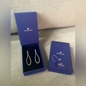 NEW Swarovski Infinity Drop Hoop Earrings